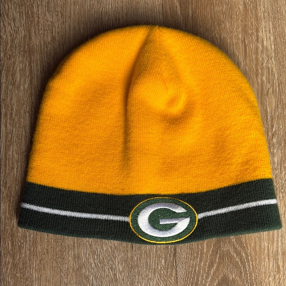 NFL Yellow and Green Knit Hat